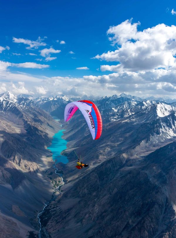 Paragliding in Pakistan